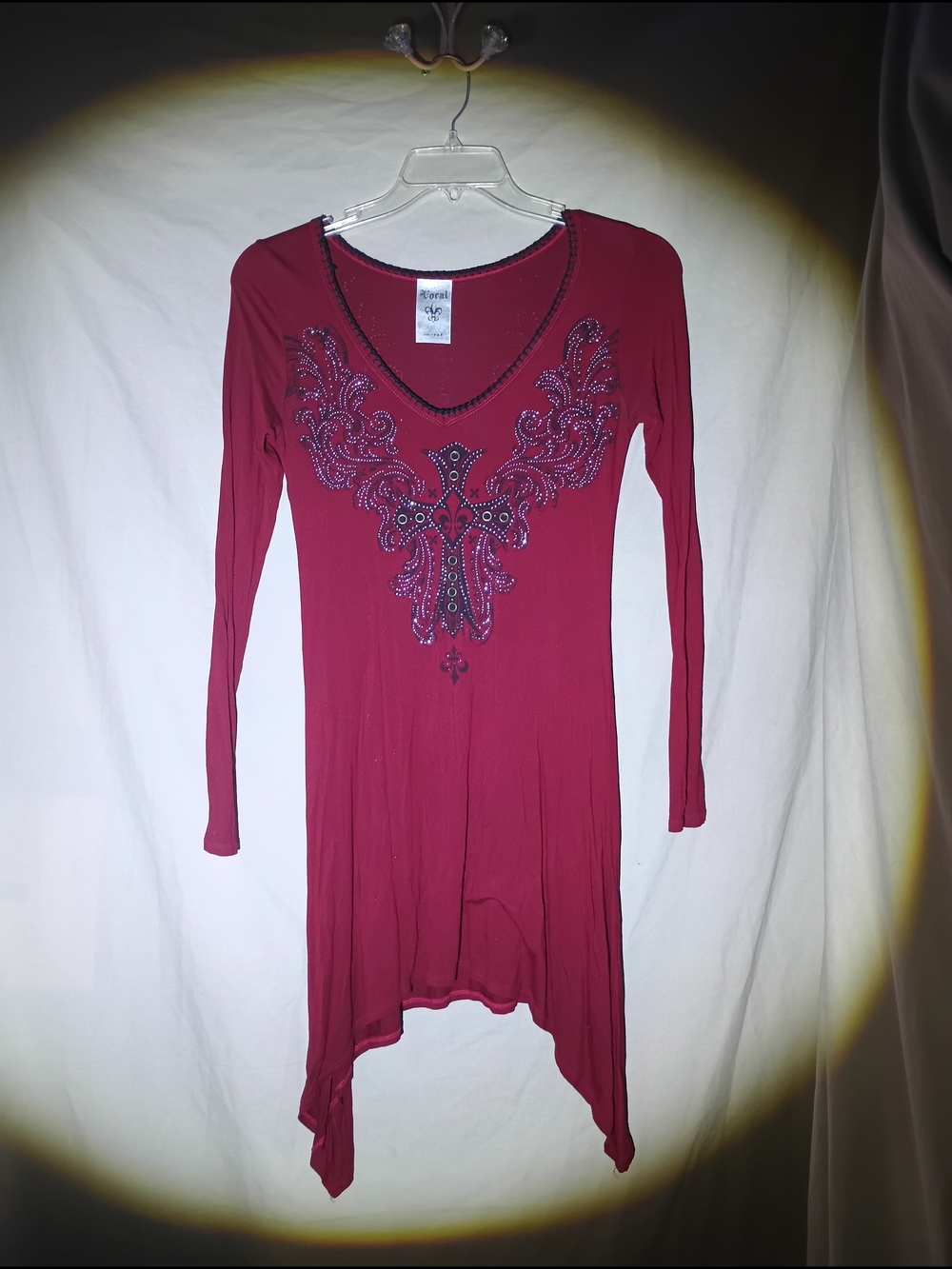 Vocal Burgundy Long Sleeve Embellished V-Neck Tunic